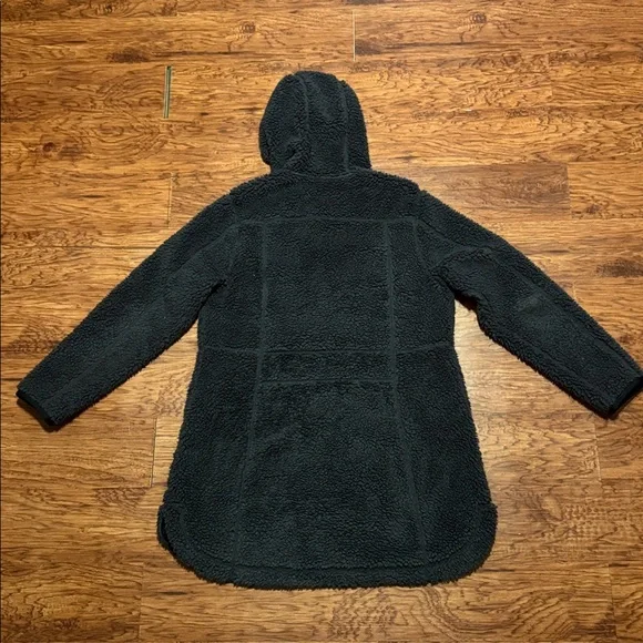 Woman’s L.L.Bean Mountain Pile Fleece Coat, size XL - Picture 5 of 14